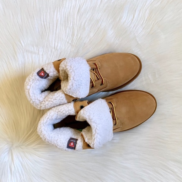 Timberland Linden Woods WP Fleece Fold Down Boots - Picture 6 of 8